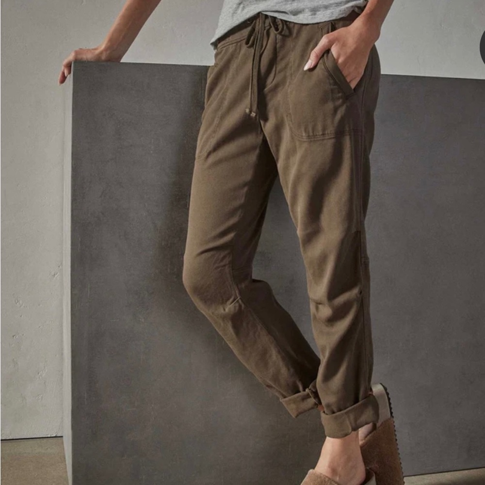 James Perse Soft Twill Utility Drape Pant (1)